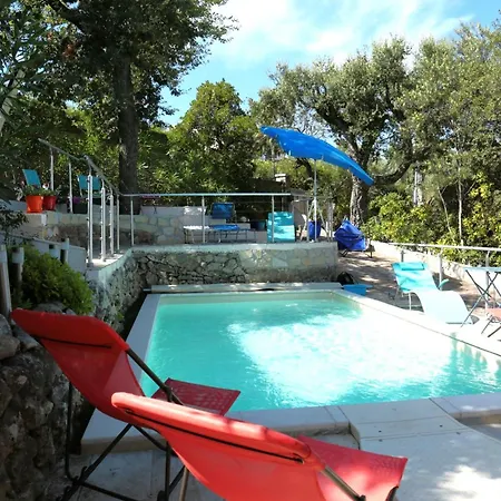 Apartment Minoury *